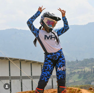 UNIFORME MX REF. 49 AZUL 01